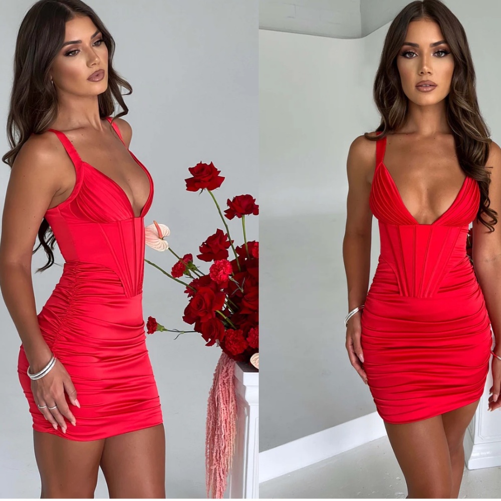 Babyboo Izabella Mini Dress in red size Small New with tags